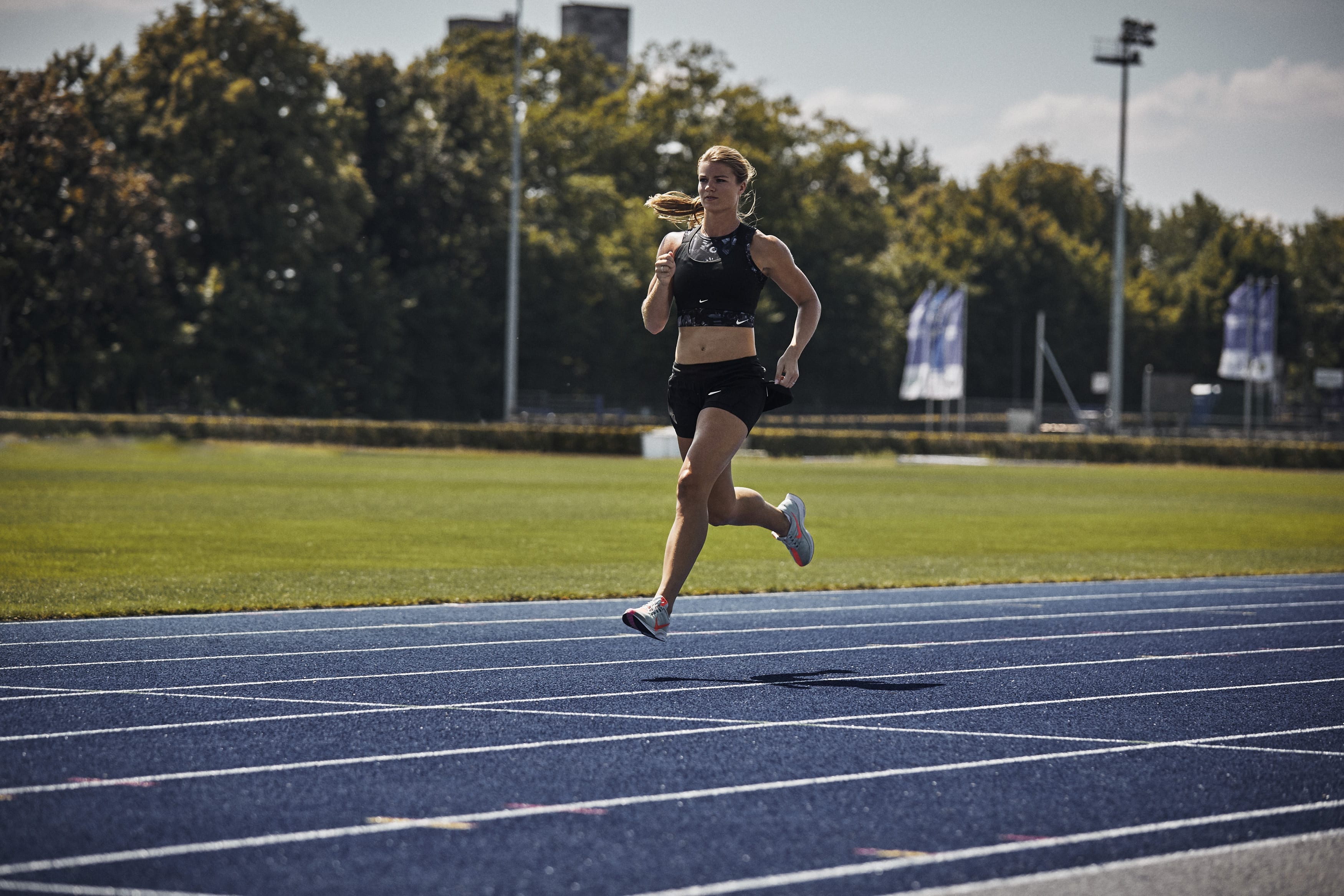 18045BD_NIKE PEGASUS Berlin_Daphne05_PR