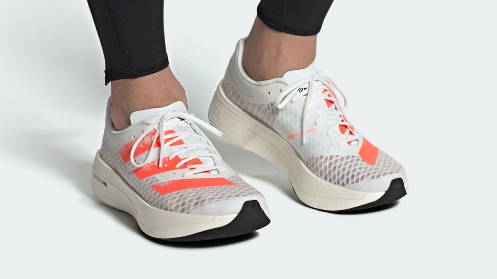 PREVIEW : ADIDAS RUNNING ADIZERO ADIOS PRO