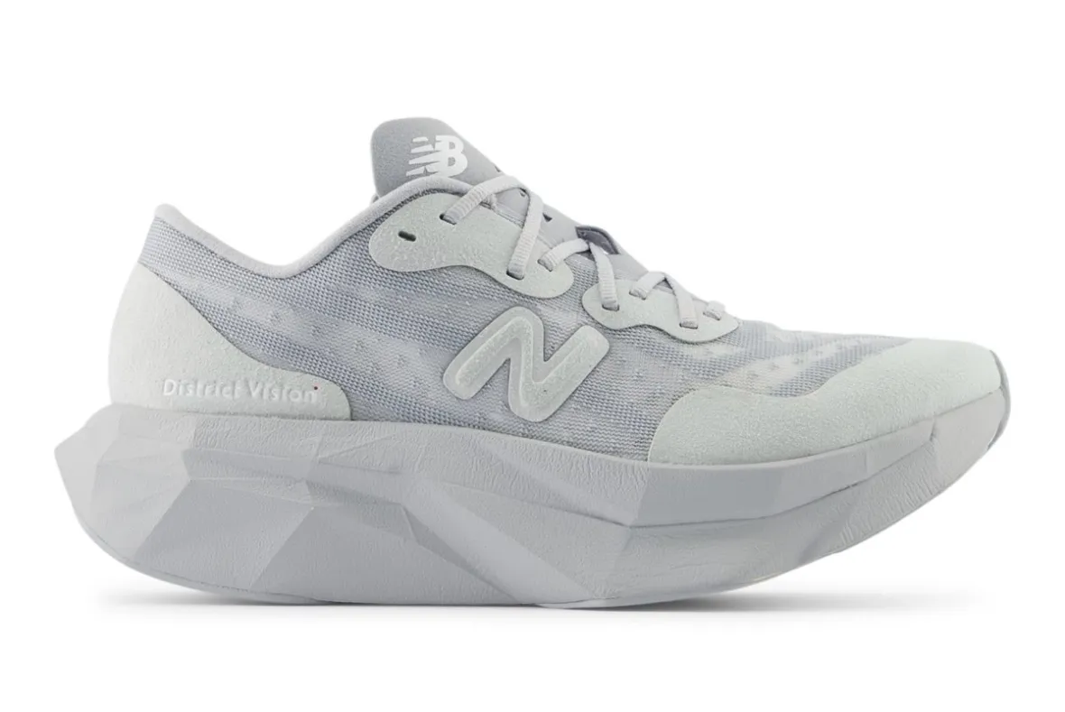 DISTRICT vision SUPERCOMP 4 DISTRICT vision SUPERCOMP